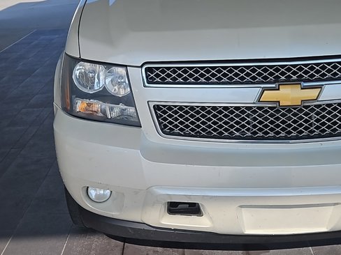 Used 2012 Chevrolet Tahoe LTZ image 4