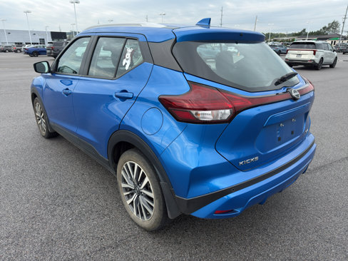 Used 2023 Nissan Kicks SV image 3