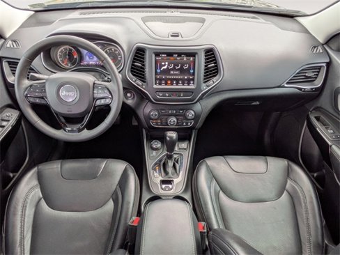 Certified 2023 Jeep Cherokee Altitude Lux image 24