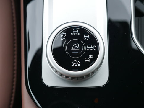 New 2025 Mitsubishi Outlander SEL image 23