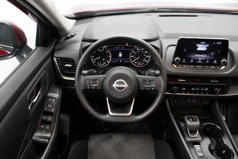 Used 2024 Nissan Rogue SV image 6