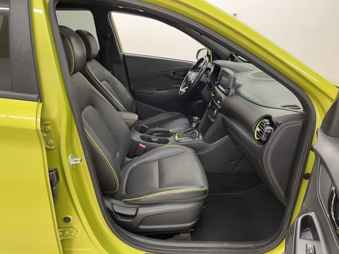 Used 2019 Hyundai Kona Limited image 10