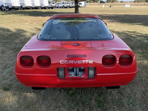 Used 1994 Chevrolet Corvette Coupe image 4