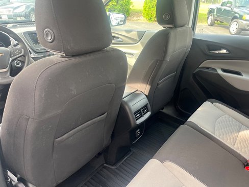 Used 2019 Chevrolet Equinox LS image 19