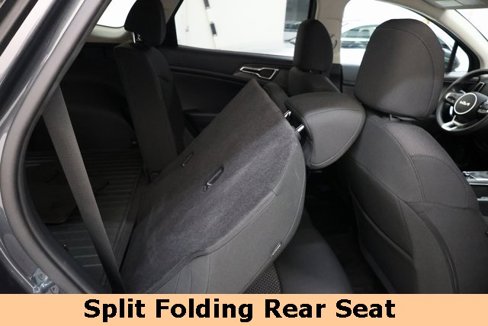 Used 2025 Kia Sportage LX image 30