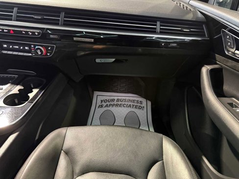 Used 2017 Audi Q7 3.0T Premium Plus image 28