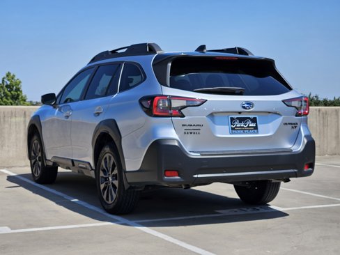 Used 2024 Subaru Outback Onyx Edition XT image 3