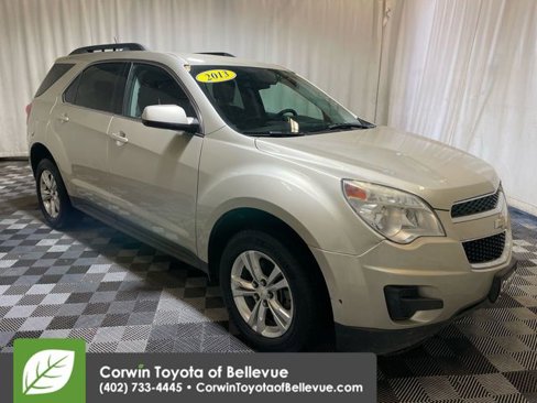 Used 2013 Chevrolet Equinox LT w/ Driver Convenience Package image 2