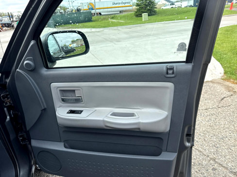 Used 2006 Dodge Dakota Laramie w/ Trailer Tow Group image 28