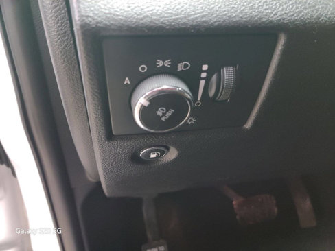Used 2019 Jeep Grand Cherokee Altitude image 25