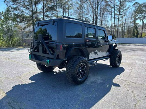 Used 2018 Jeep Wrangler Unlimited Sport w/ Connectivity Group image 7