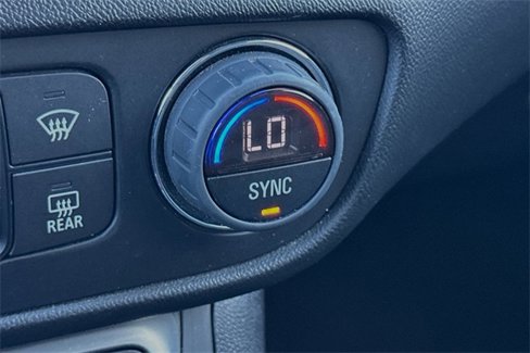 Used 2022 GMC Terrain SLT image 30