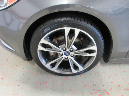 Used 2017 Ford Fusion Titanium image 17