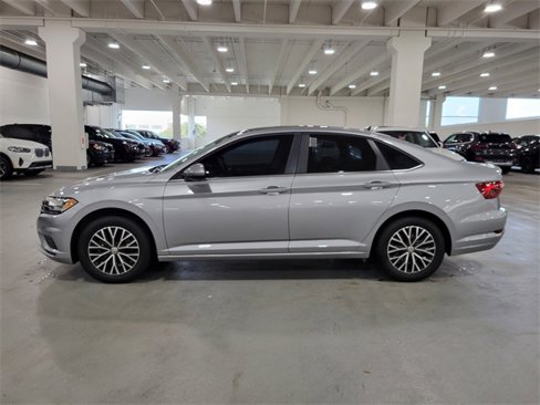 Used 2021 Volkswagen Jetta SE image 14