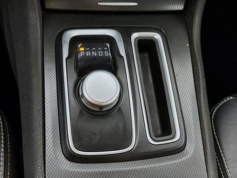 Used 2016 Chrysler 300 S image 21