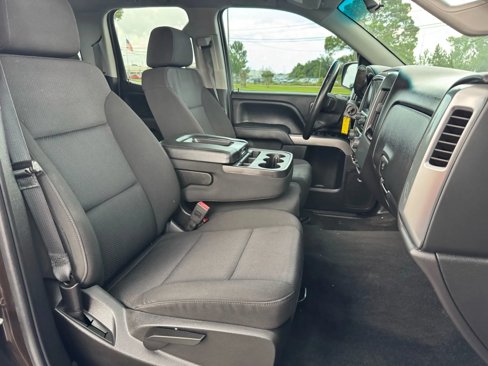 Used 2018 Chevrolet Silverado 1500 LT w/ Trailering Package image 22