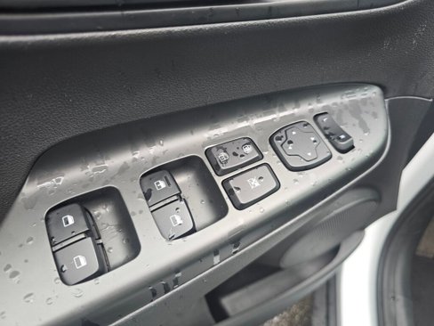 Used 2022 Hyundai Kona SEL w/ Cargo Package image 19