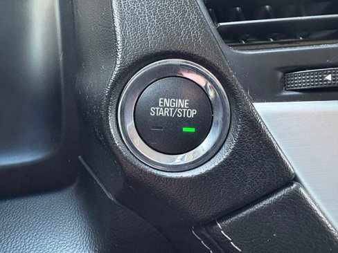 Used 2019 GMC Yukon SLT w/ Premium Edition image 32