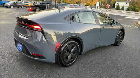 Used 2023 Toyota Prius LE image 4