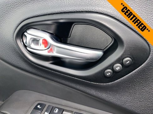 Certified 2022 Jeep Cherokee Limited w/ Elite Package image 22