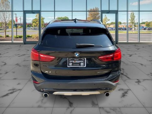 Used 2021 BMW X1 xDrive28i image 6