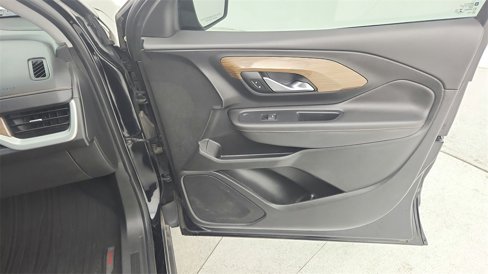 Used 2020 GMC Terrain SLE w/ Driver Convenience Package image 33