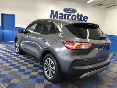 Certified 2022 Ford Escape SEL image 3