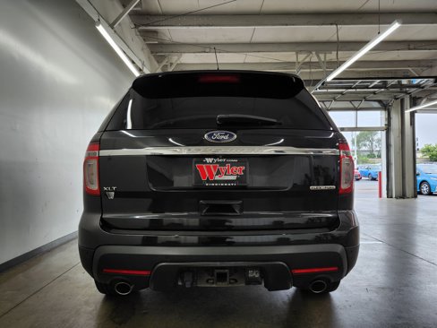 Used 2014 Ford Explorer XLT w/ Equipment Group 202A image 32