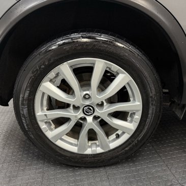 Used 2021 Nissan Rogue Sport S image 10