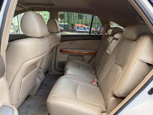 Used 2004 Lexus RX 330 AWD image 12