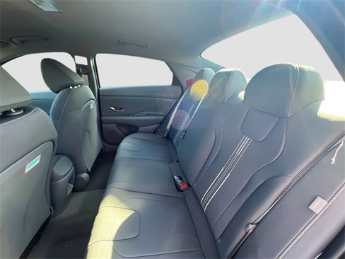 New 2025 Hyundai Elantra Sport image 22
