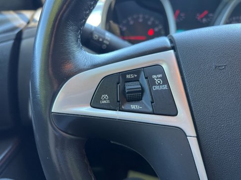 Used 2015 Chevrolet Equinox LT w/ Driver Convenience Package image 9