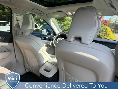 Certified 2023 Volvo XC60 B5 Plus image 27