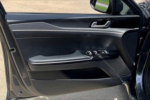 Used 2022 Kia K5 LXS image 19