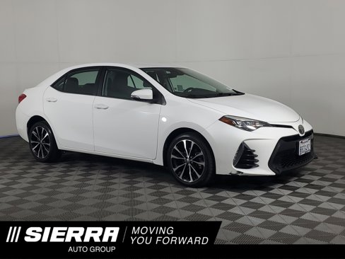 Used 2018 Toyota Corolla SE image 1