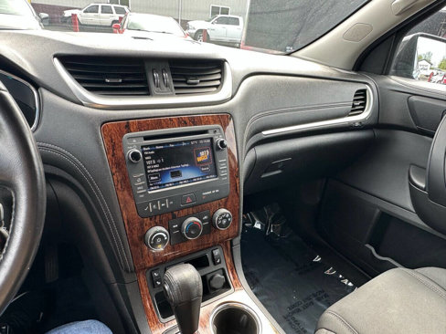 Used 2014 Chevrolet Traverse LT w/ All-Star Edition image 12