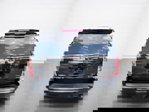 Used 2014 GMC Yukon XL Denali image 5