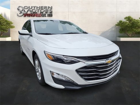 Used 2024 Chevrolet Malibu LT image 3