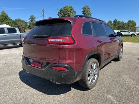 Used 2018 Jeep Cherokee Latitude image 3