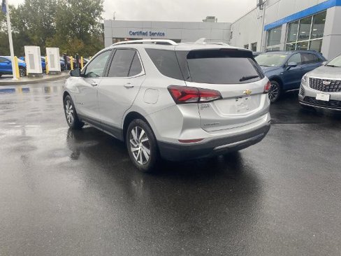 Used 2022 Chevrolet Equinox Premier image 3