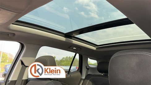 Used 2022 GMC Terrain SLE image 26