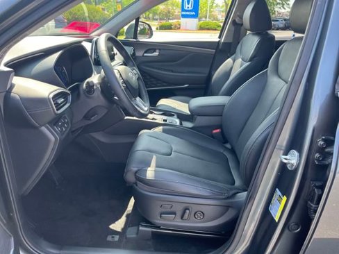 Used 2019 Hyundai Santa Fe AWD image 10
