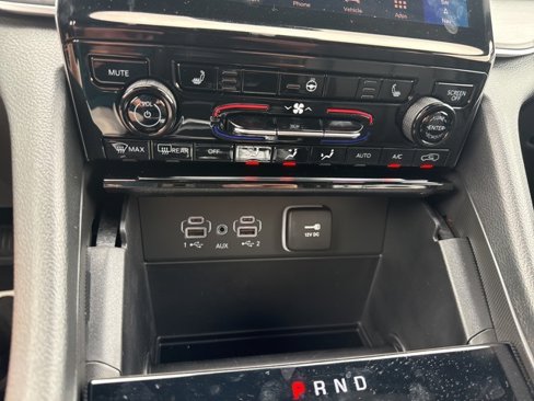 New 2025 Jeep Grand Cherokee Limited image 31