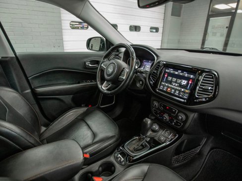 Used 2020 Jeep Compass Limited w/ Safety & Security Group image 14