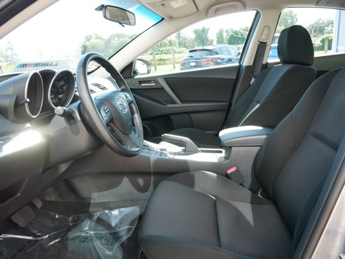 Used 2013 MAZDA MAZDA3 i Sport image 6