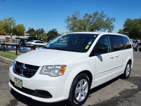 Used 2013 Dodge Grand Caravan SE image 3