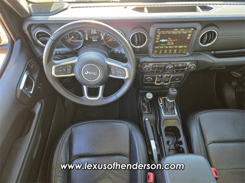 Used 2018 Jeep Wrangler Unlimited Sahara image 14