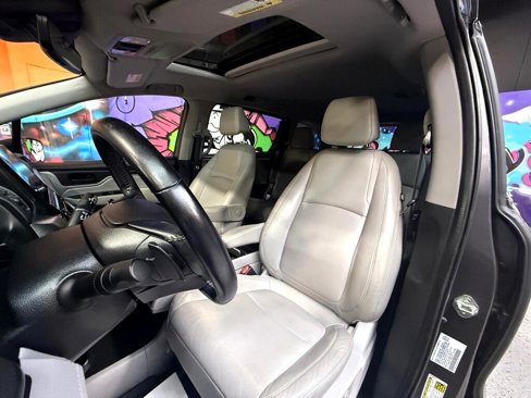 Used 2019 Honda Odyssey EX-L image 12