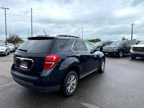 Used 2017 Chevrolet Equinox LT w/ Convenience Package image 5