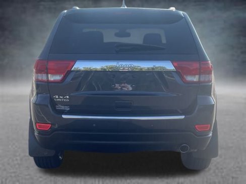 Used 2011 Jeep Grand Cherokee Limited image 22
